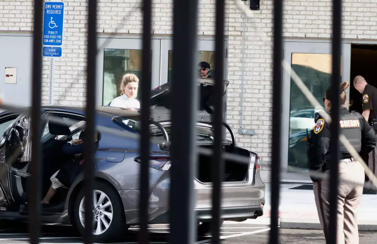 Johnny Depp & Amber Heard Defamation Trial Continues