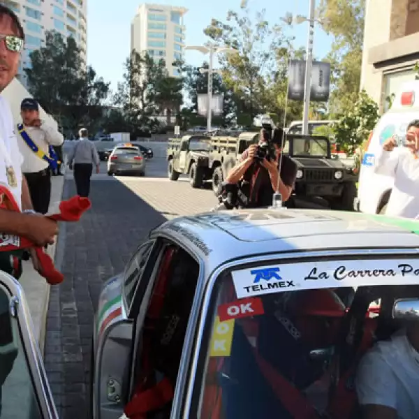 Los autos, las motos y el futbol son las tres pasiones que el empresario tiene por legado. Es dueño de uno de los clubes de futbol más afamados en México, el América.