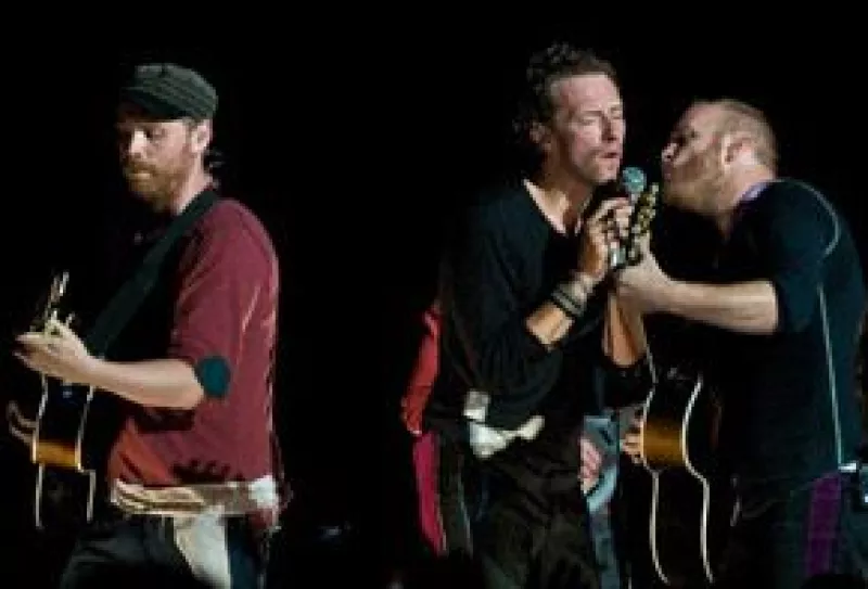 La existosa banda ofrecerá un total de siete conciertos, empezando el 26 de febrero de 2010 en el Estadio de River Plate en Buenos Aires.