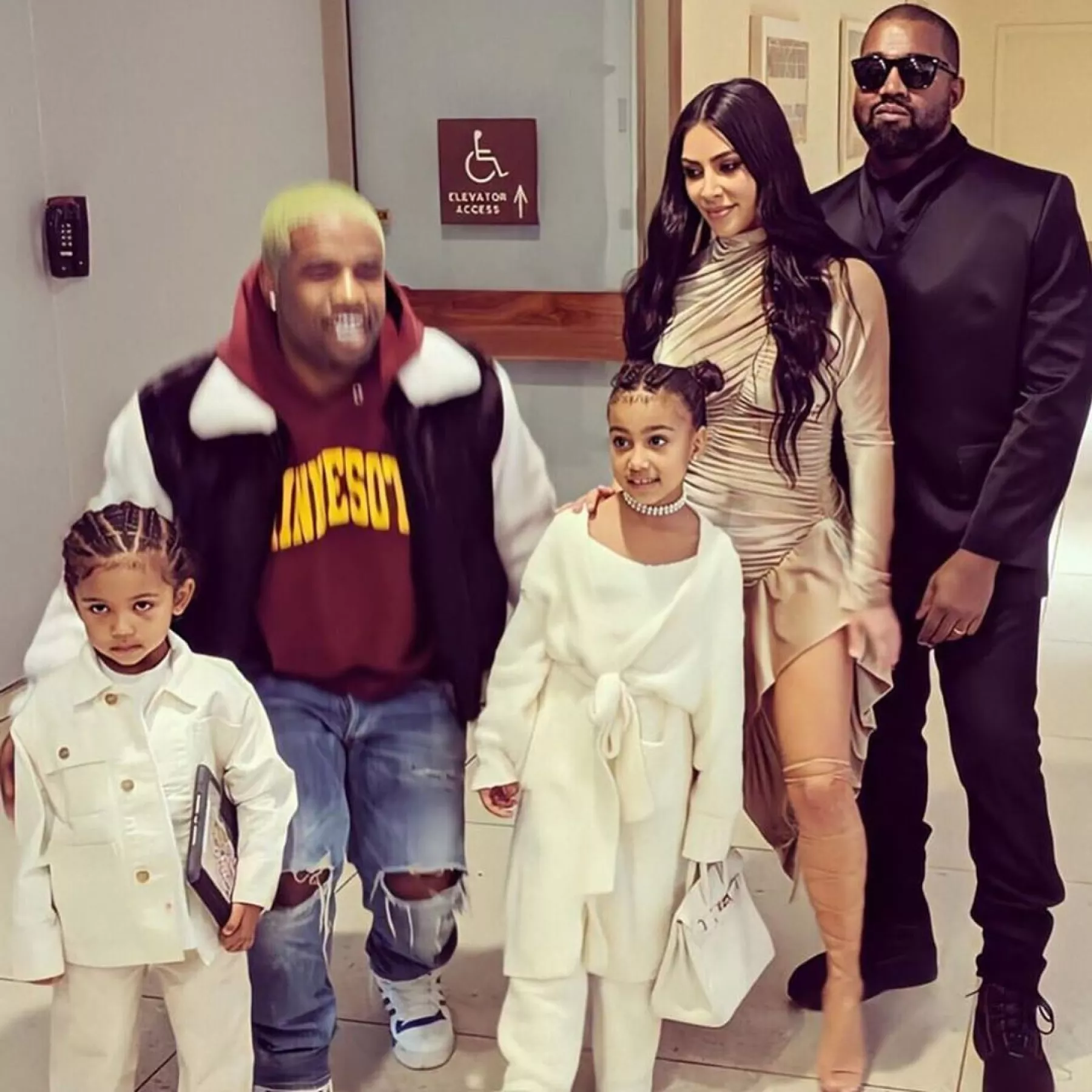 Familia West Kardashian