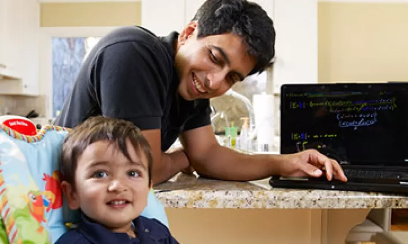 La escuela virtual de Sal Khan ofrece videos tutoriales en matemáticas, ciencias y otras materias. (Foto: Cortesía Fortune)