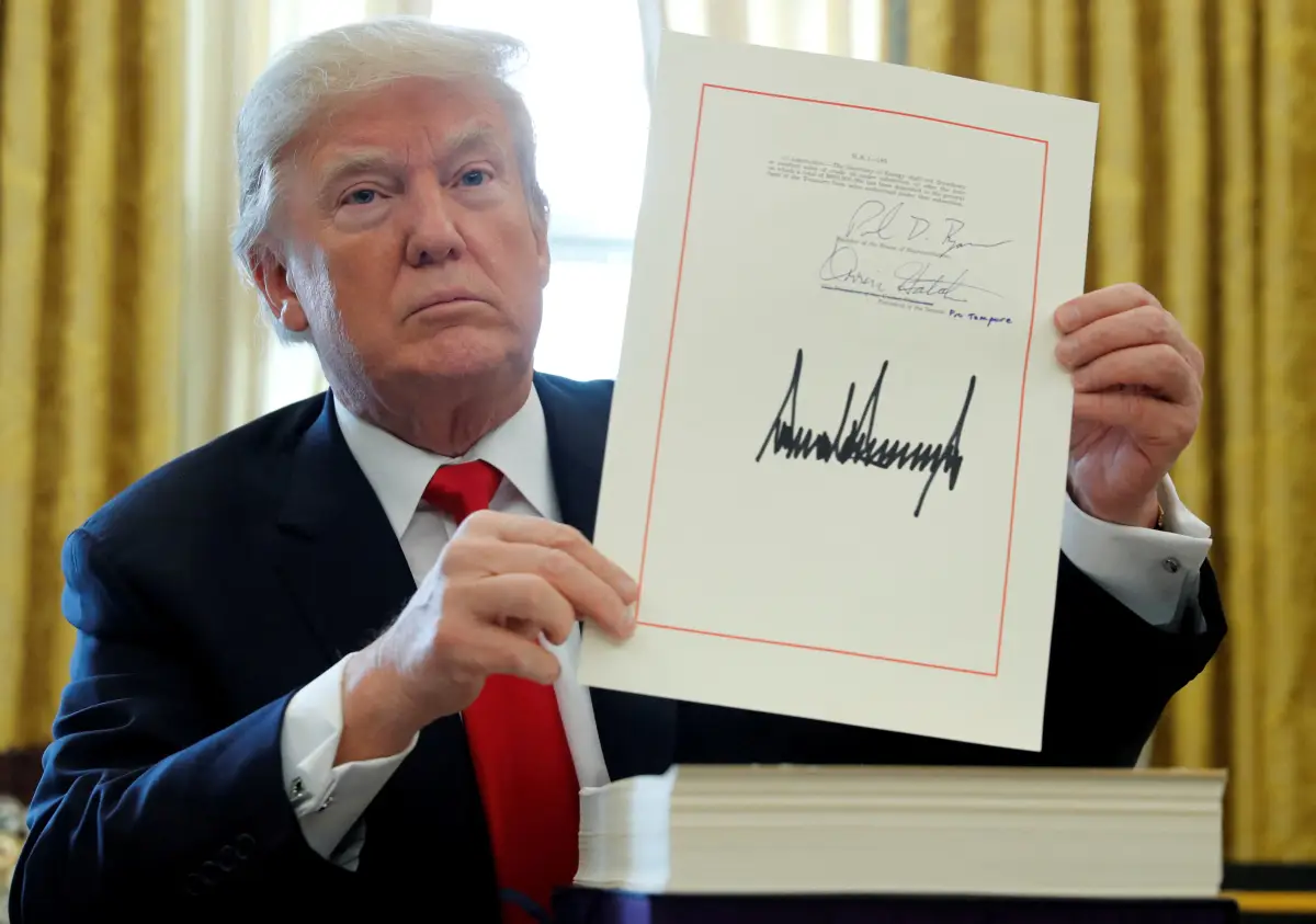 Donald Trump recortes