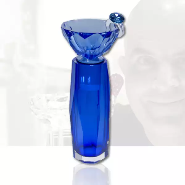 Los ingresos que se obtengan por la venta de las cocteleras serán para madres solteras.