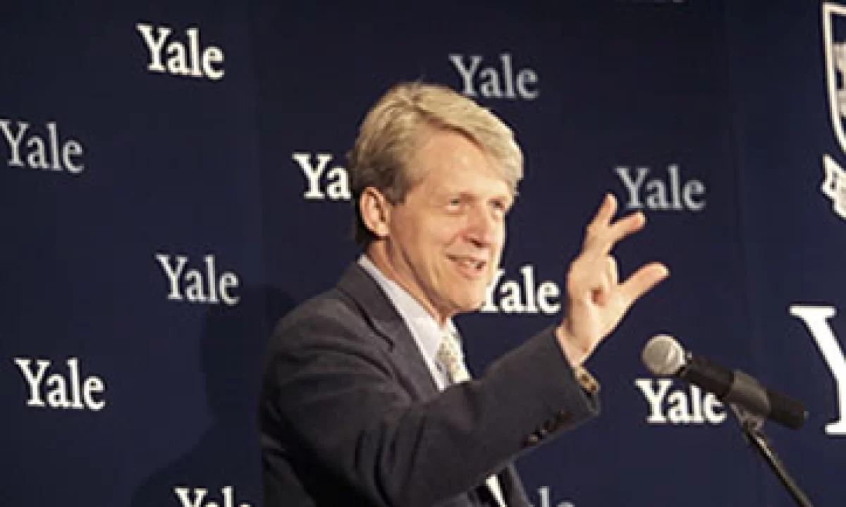Shiller fue galardonado este lunes junto con Eugene Fama y Lars Peter Hansen. (Foto: Reuters))