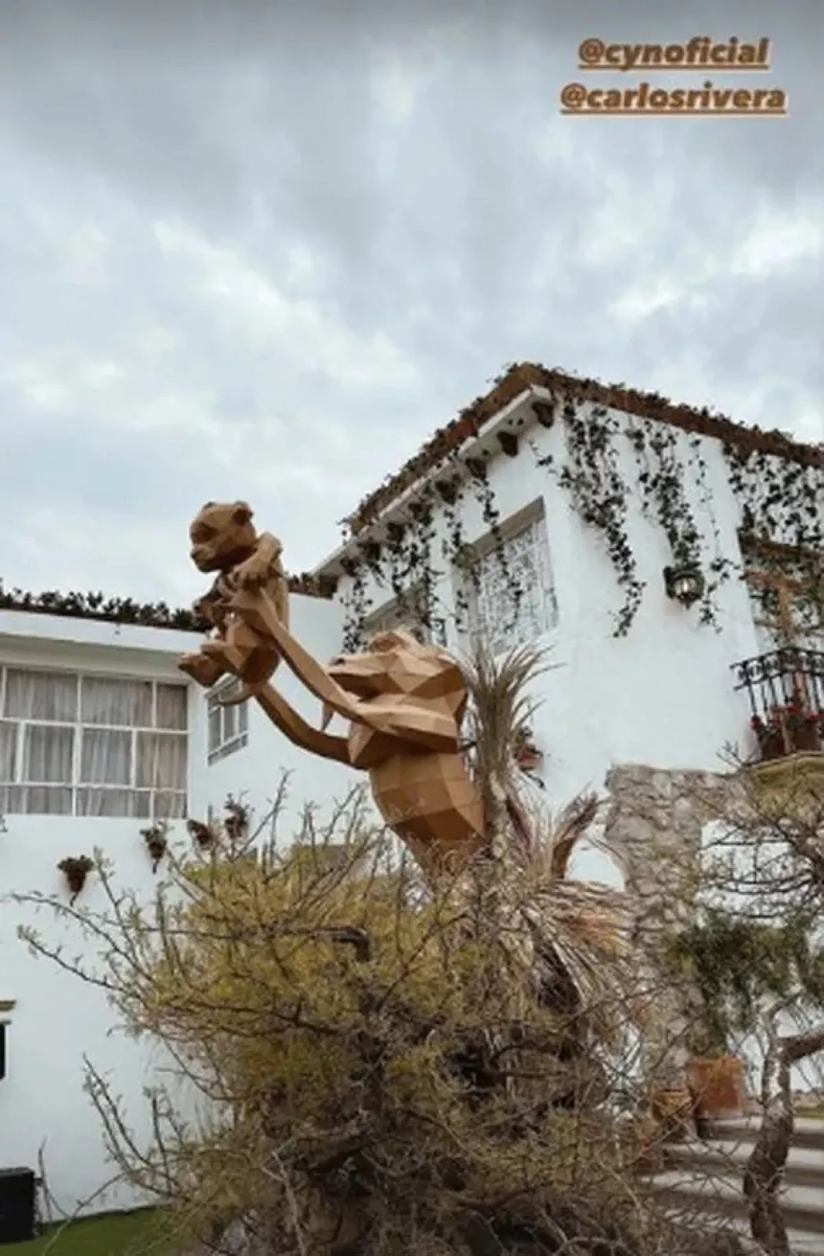 Bautizo del hijo de Carlos Rivera y Cynthia Rodríguez