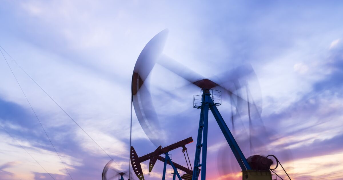 Petróleo se desploma más de 5% ante posible pacto EU-Irán