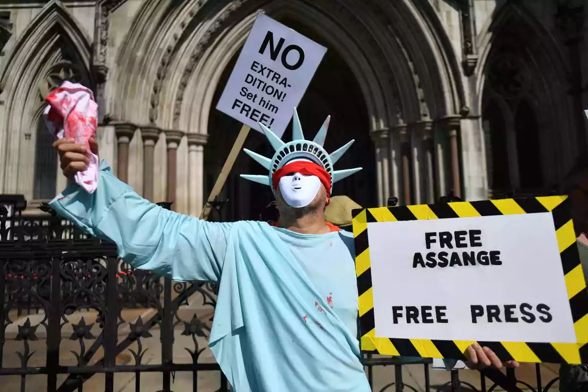 Julian Assange