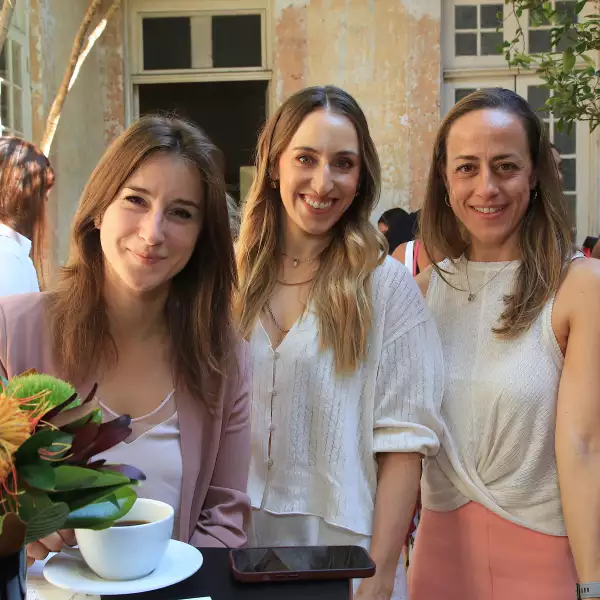 Cristina Randall, Alejandra Suárez y Carla Pane 