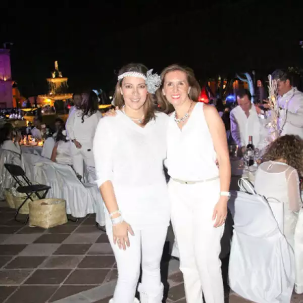 Anel Soldati y Magda Melgoza