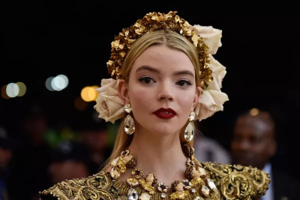 Heavenly Bodies: Fashion & The Catholic Imagination Costume Institute Gala