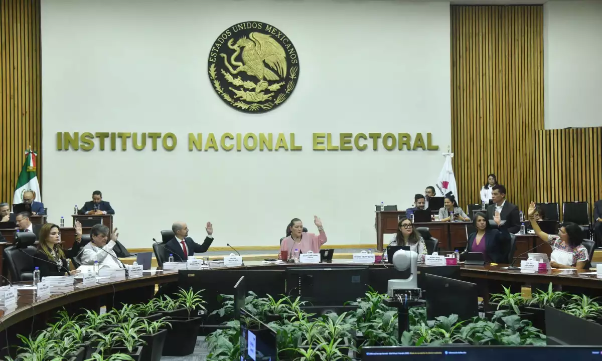 Con un contrato multianual, 2025-2029, el INE busca operar módulos itinerantes de credencialización.
