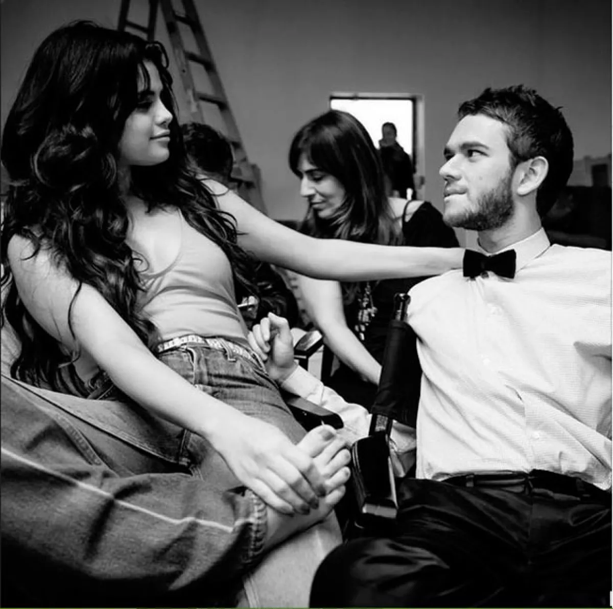 La pareja tuvo una relación bastante corta, por lo que ahora al parecer, solo conservan una linda amistad y colaboración musical.