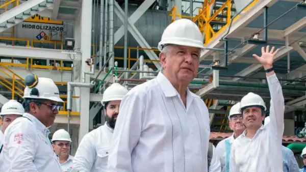 prima-de-amlo-contratos-pemex