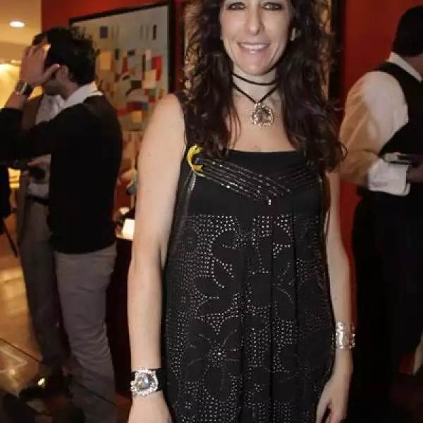 Subasta del Oso Fredo a beneficio de la Fundación Luz de Vida de niños con cáncer.