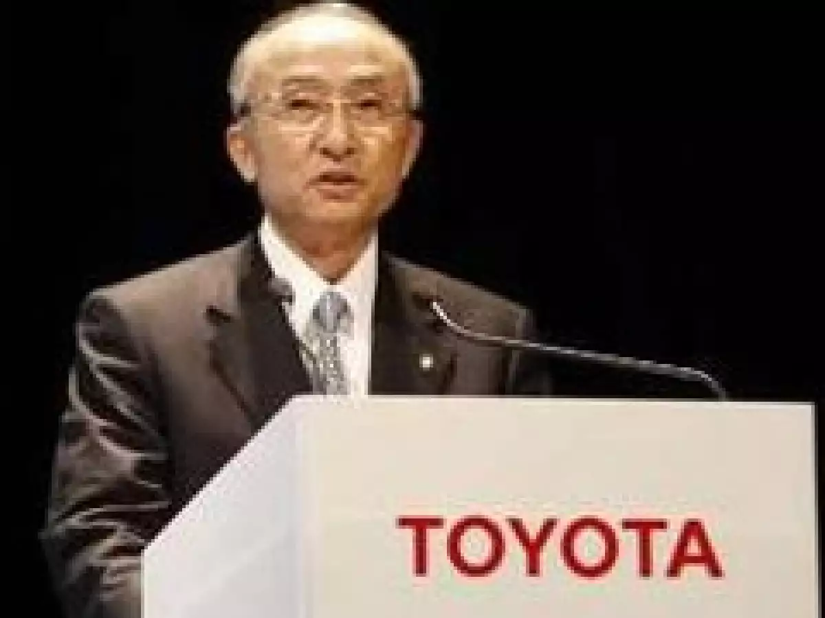 Katsuaki Watanabe, presidente de Toyota, previó que la debilidad mundial del mercado automotriz continuará. (Foto: Reuters)