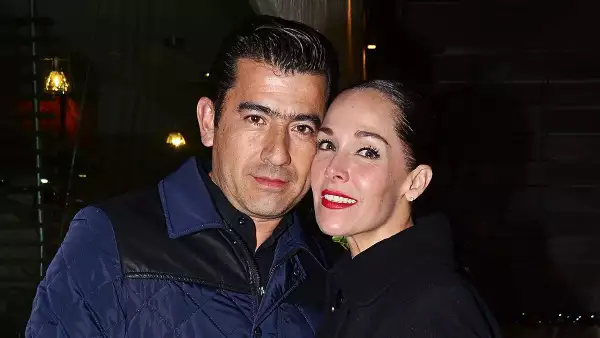 Isaias Gomez y Sharis Cid