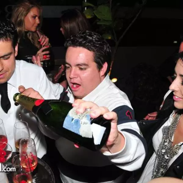 CUMPLE ALEX BASTERI EN RESERVA 55