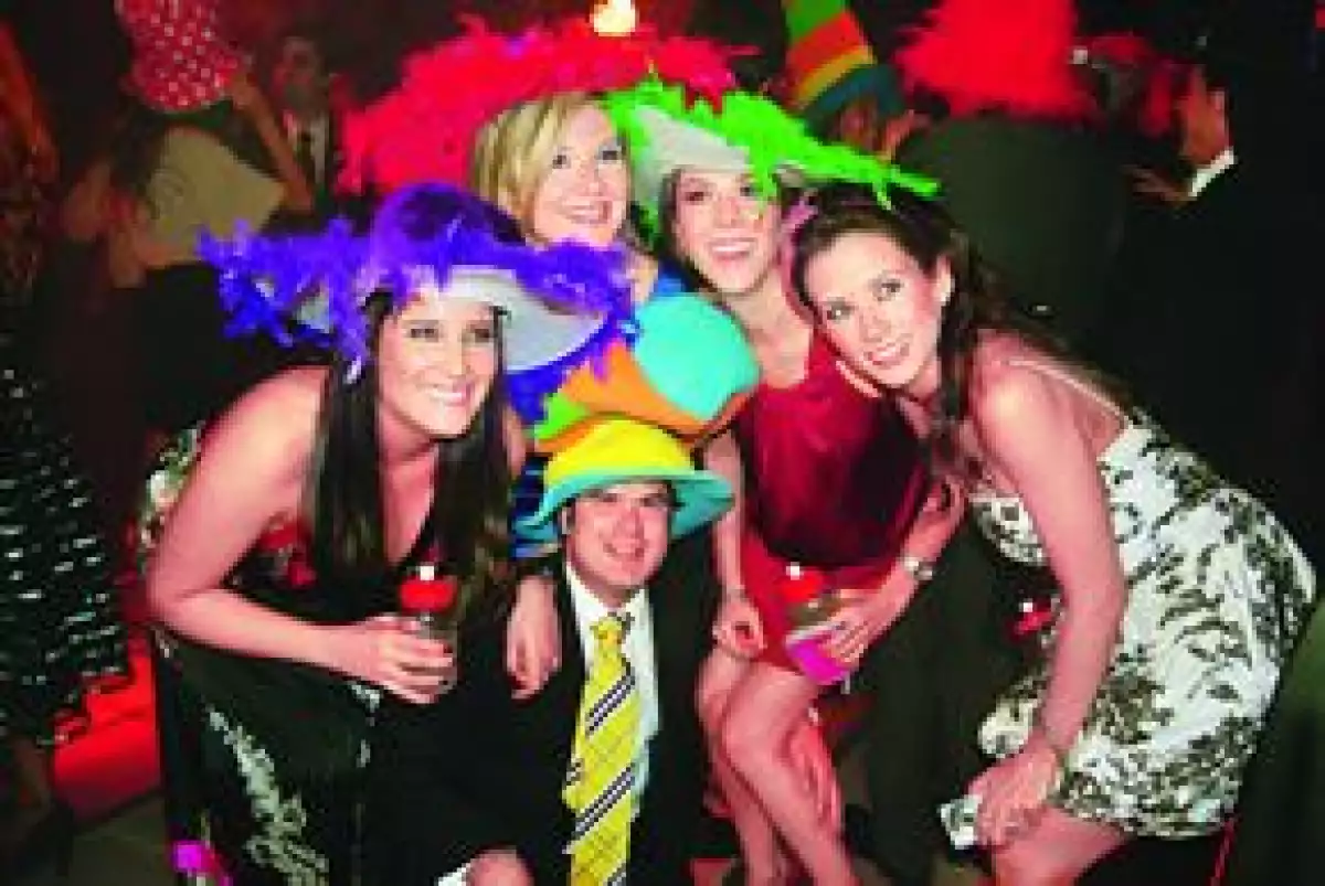 Carolina Ibarra, Norma de Silva, Viviana Verea, Gabriela Estrada y Juan Carlos González.