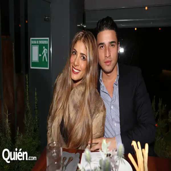 Nunzia Rojo de la Vega,Luis Santibañez