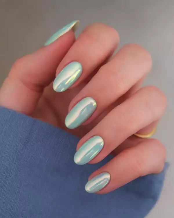teal blue + acabado chrome nails.jpg