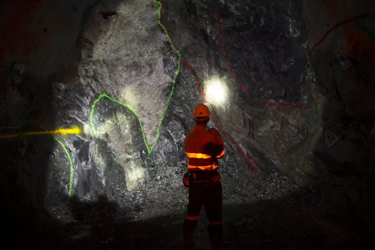 Minería en jaque: Pasan tijera a la exploración en México