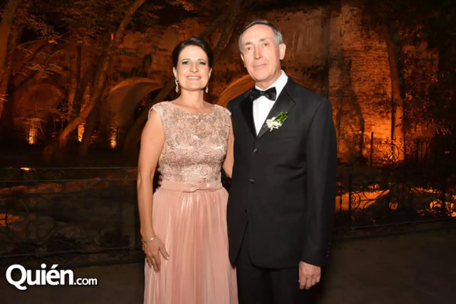 Papas Novio: Ruth Sahagun de Zepeda,Arturo Zepeda.