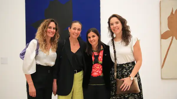 Marielle White,  Josune Araujo, Lorenza Mariscal y Mariana Contr