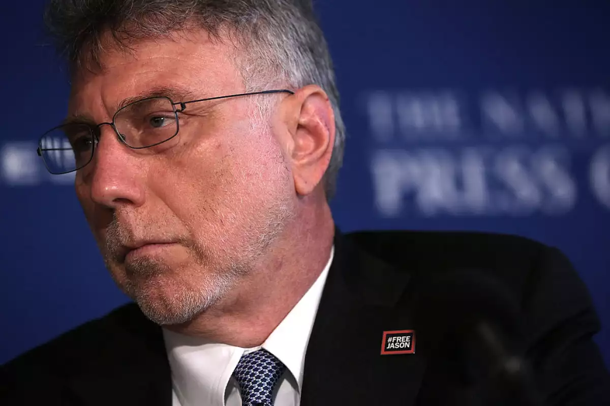 Washington Post Executive Editor Martin Baron And Family Members Of Post Journalist Held In Iran Jason Rezaian Discuss His Case