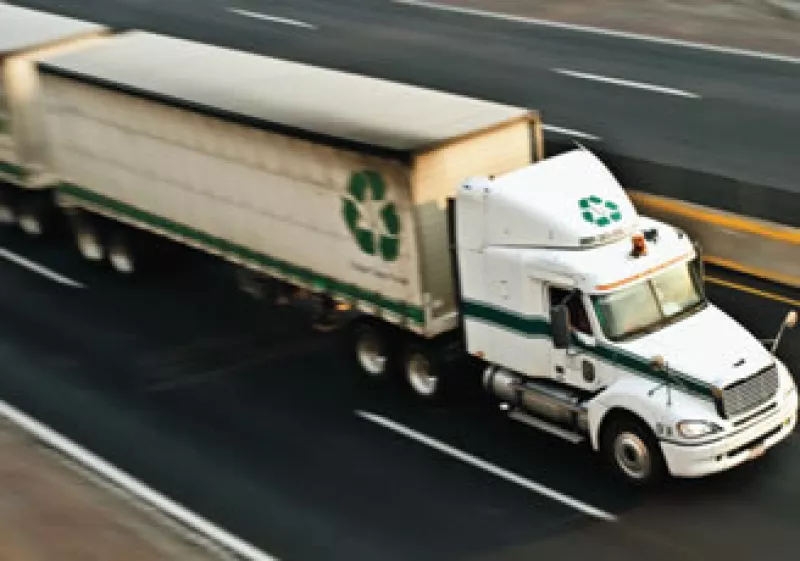 La autopista México-Puebla es la vía más peligrosa para los transportistas por los asaltos que ahí se realizan. (Foto: Alejandro Hernández Olvera)