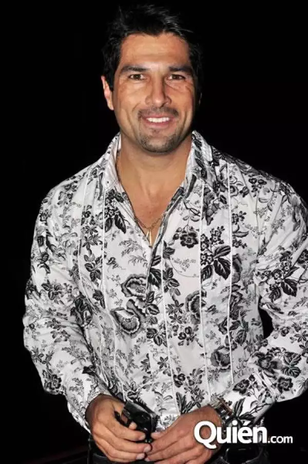 Develación de Placa Mas Bueno que el Pan