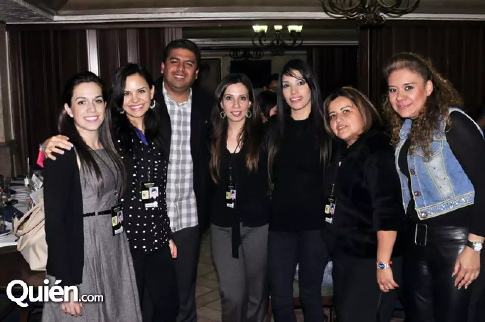 Ana Cecilia Ávila,Patricia Tapia,Luis Delfino Mendoza,Daniela Martín del Campo,Vero Segovia y Angélica Macías