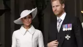 harry-meghan-persecucion-auto