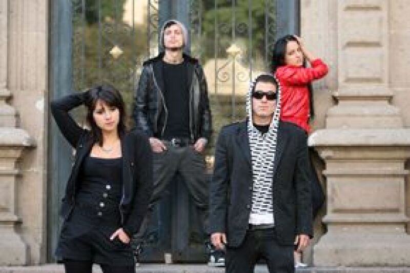 El grupo chileno rodó en el país sudamericano su nuevo clip Morir de amor, el cual se estrenará próximamente como tercer sencillo de su más reciente álbum Nadha.