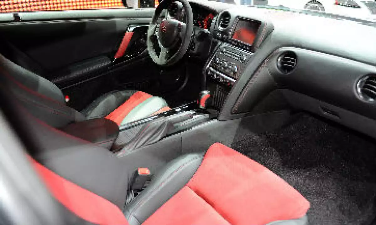 interior auto