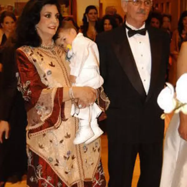 Beatriz Mendivil, Andres Davila, Luis Gomez del Campo