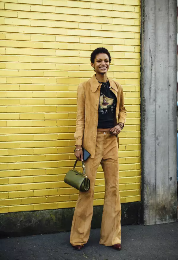 casual outfit para posada del trabajo