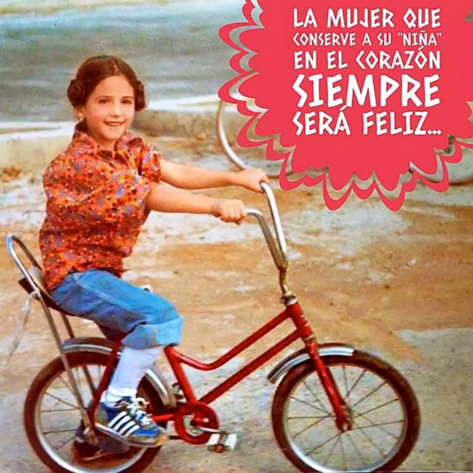 La conductora Andrea Legarreta compartió esta imagen para celebrar el Día del Niño.