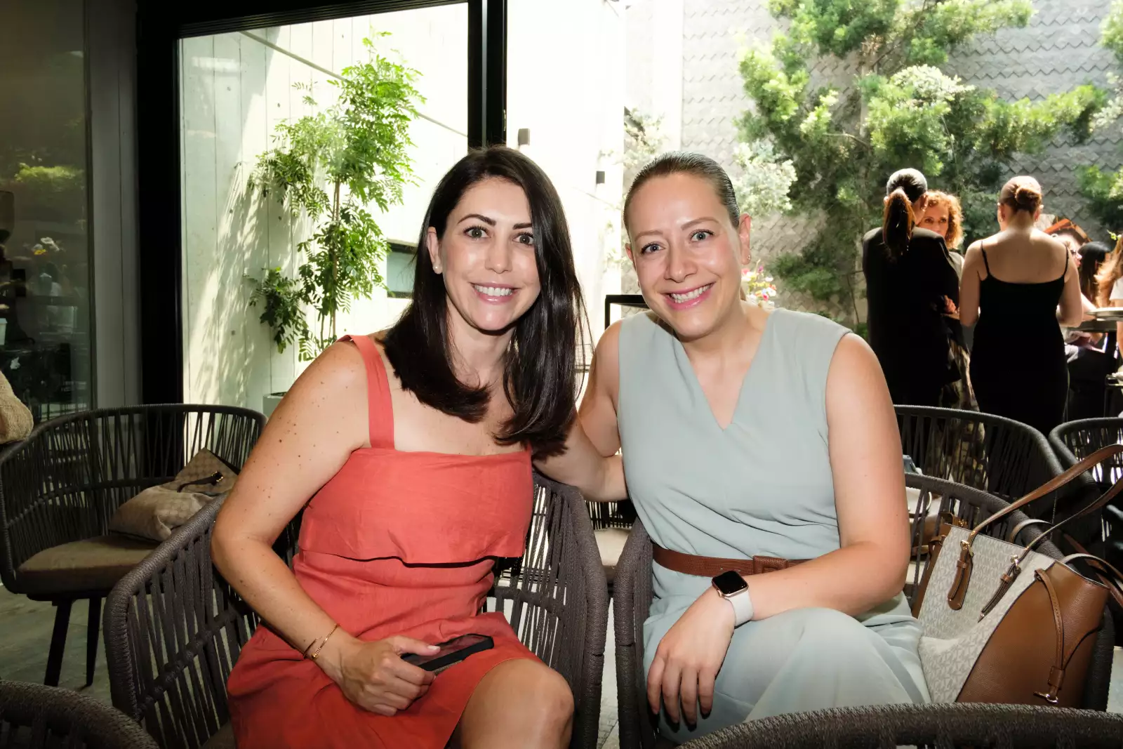 Marimar Álvarez y Claudia Rosas.jpg