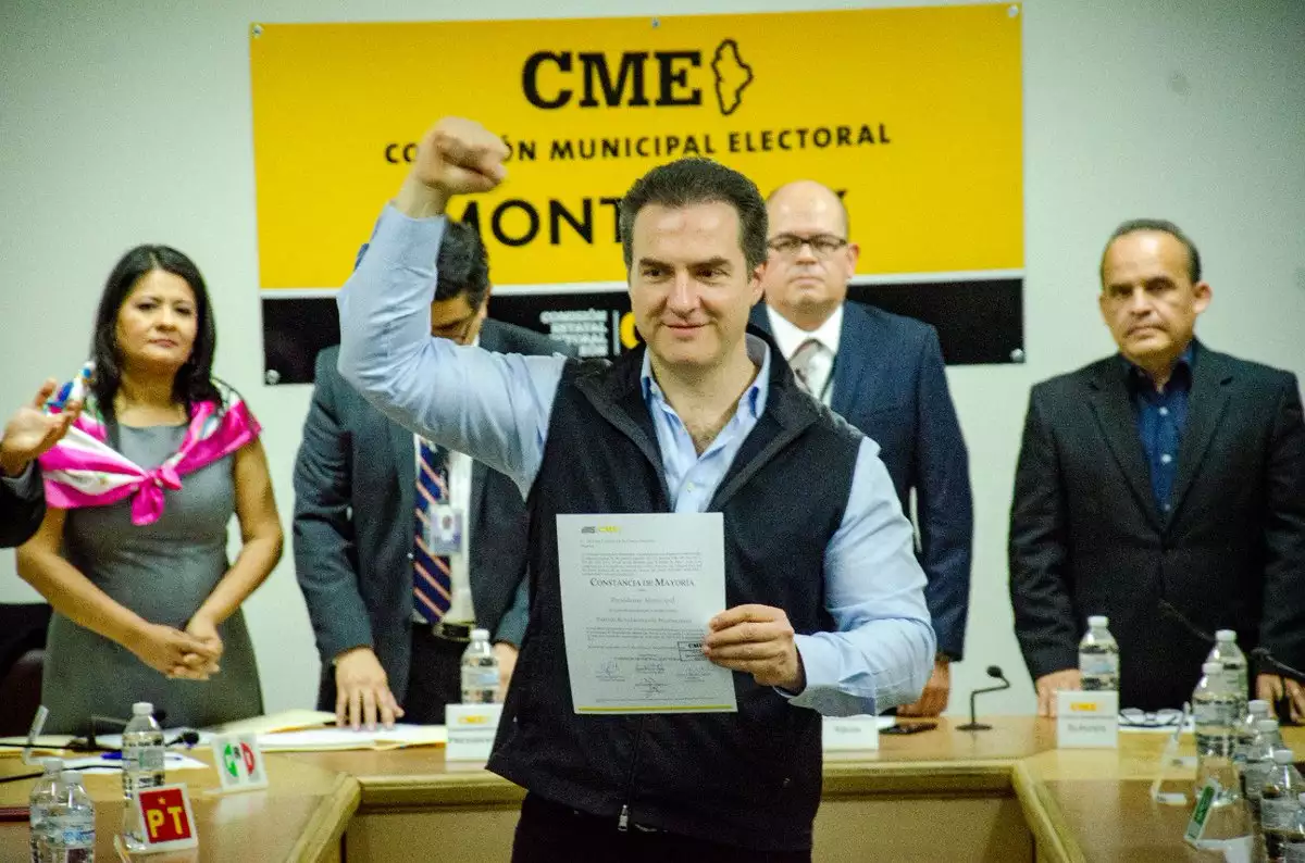 Adrian de la Garza.jpg