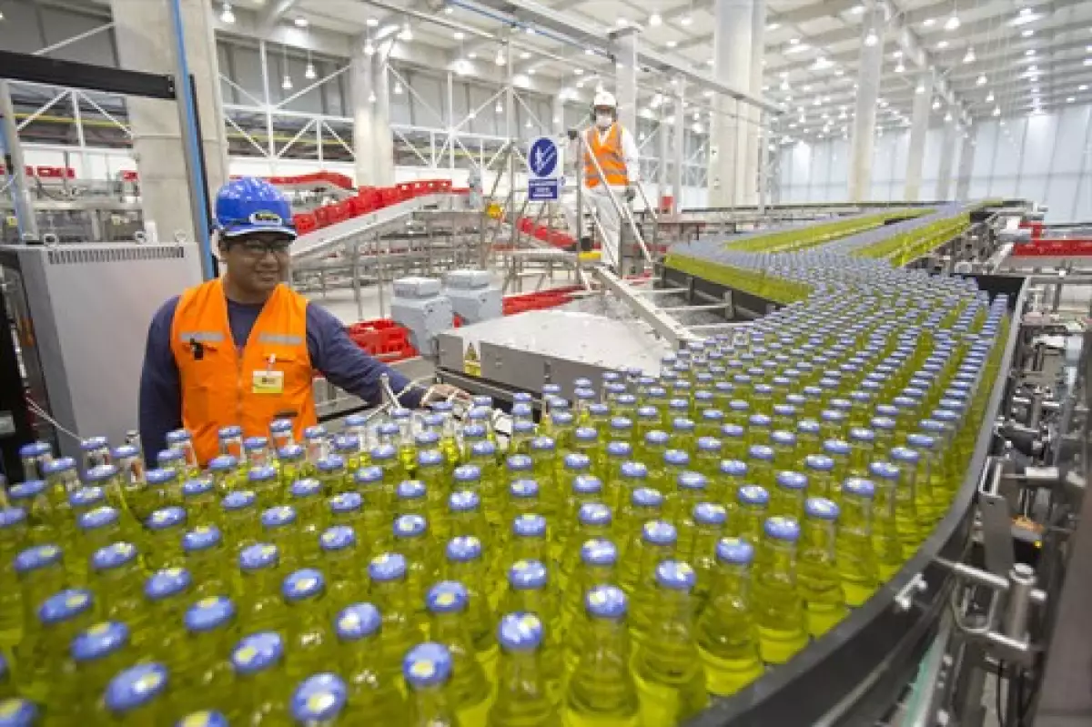 La embotelladora mexicana está aumentando el volumen de producción en Argentina, Ecuador y Perú.