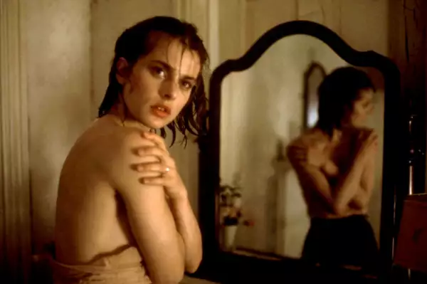Wim Wenders acepta eliminar la escena que Nastassja Kinski filmó topless cuando tenía 13 años