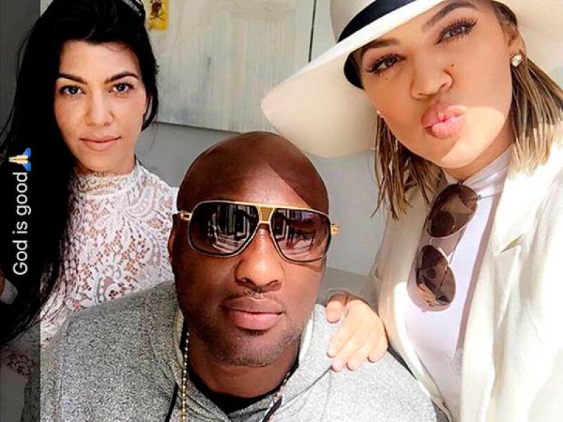 Kourtney compartió también una imagen con su aún cuñado.