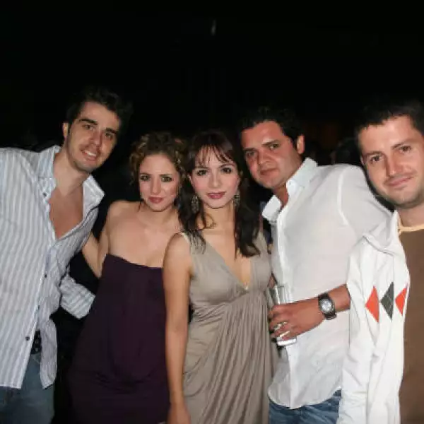 Francisco Marines, Ana Cris Garza, Julia García, Kike Collazo y Memo Vera.