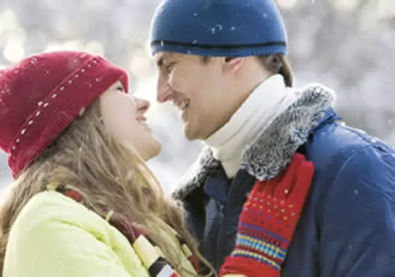 Para que el amor no nuble tu juicio y adquieras deudas innecesarias, haz un presupuesto de gastos para la fecha de enamorados.  (Foto: Photos To Go)