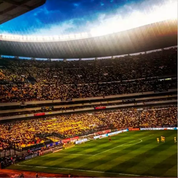 Claudia Álvarez presumió su vista desde el estadio: Vaaaaamos vamos Ameeeeerica ésta noche tenemos que ganaaaar!!!