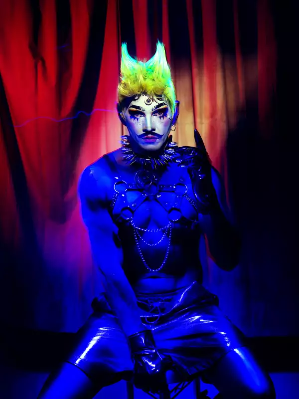 Life and Style Pride 13.jpg