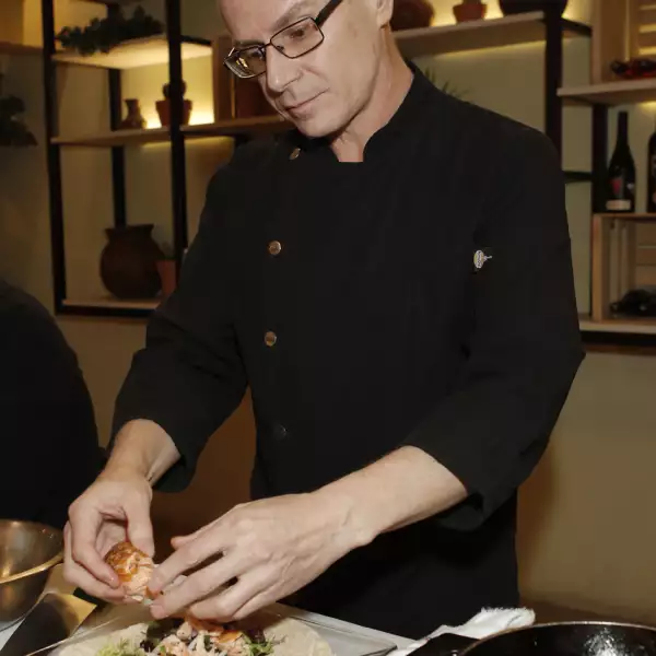 QUICLASERAWFOOD 150519RB 028.JPG