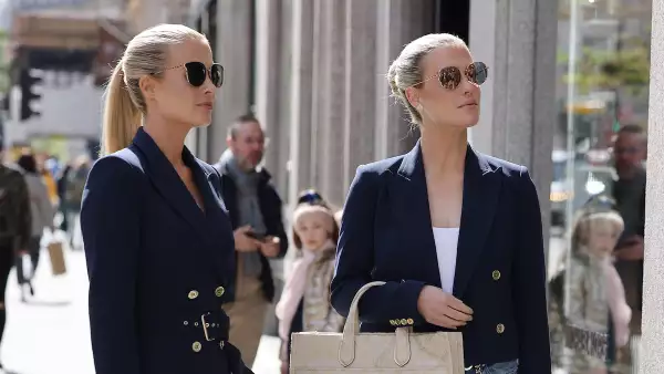 Amelia y Eliza Spencer en Londres vestidas de Michael Kors.