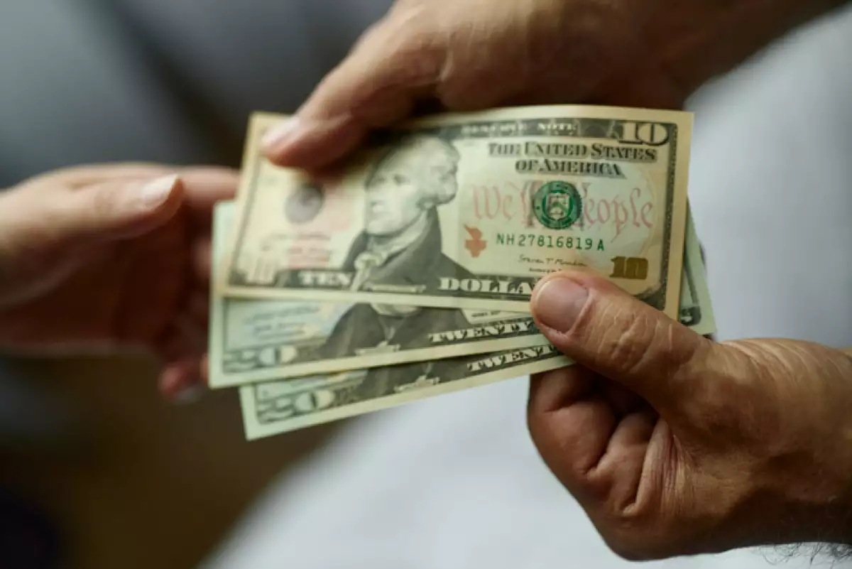 Remesas de Estados Unidos a México caen 1.4%, su peor nivel en 11 meses