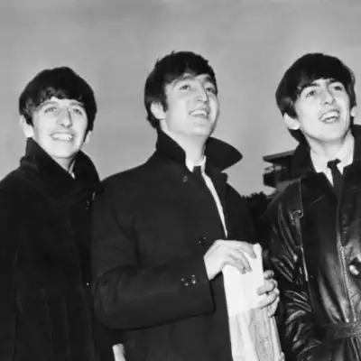 día mundial de the beatles .png